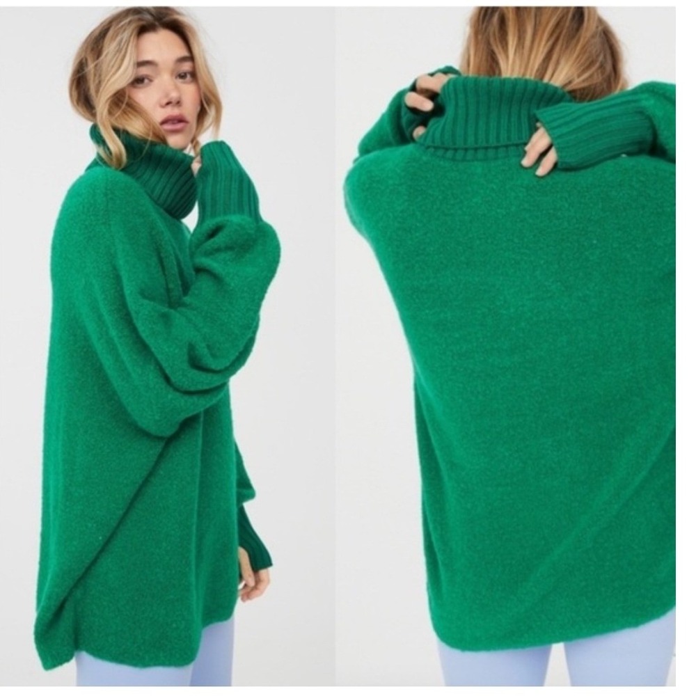 Offline by Aerie Chillside Turtleneck Sweater Green Oversized Boucle XS  oversiz